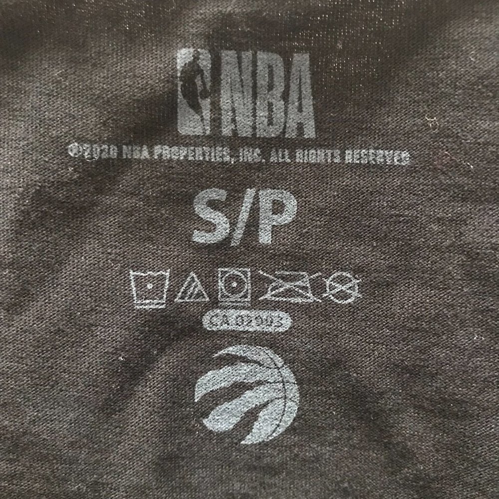 NBA Toronto Raptors 🏀T-Shirt (NWT) - Picture 6 of 7